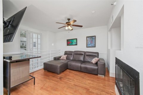 Copropriété à vendre à Tampa, Floride: 2 chambres, 162.86 m2 № 2372825 - photo 22