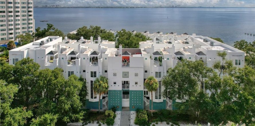 Condo à Tampa, Floride, 2 chambres № 2372825