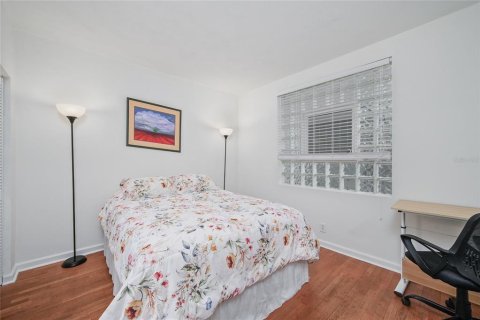 Copropriété à vendre à Tampa, Floride: 2 chambres, 162.86 m2 № 2372825 - photo 14