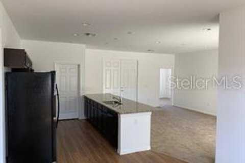 Casa en venta en North Port, Florida, 3 dormitorios, 137.22 m2 № 2229880 - foto 5