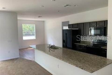 Casa en venta en North Port, Florida, 3 dormitorios, 137.22 m2 № 2229880 - foto 3