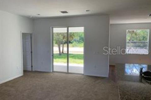 Casa en venta en North Port, Florida, 3 dormitorios, 137.22 m2 № 2229880 - foto 2