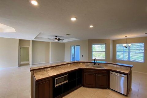 House in Placida, Florida 3 bedrooms, 187.66 sq.m. № 852456 - photo 7