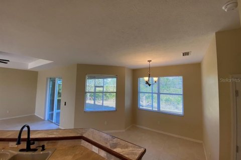 House in Placida, Florida 3 bedrooms, 187.66 sq.m. № 852456 - photo 8