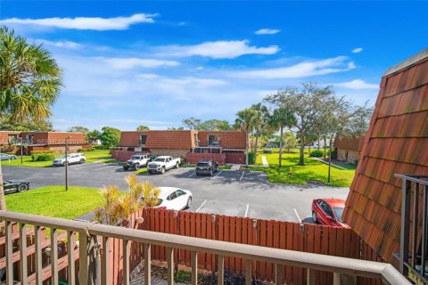 Townhouse in Davie, Florida 3 bedrooms, 153.66 sq.m. № 2029956 - photo 18