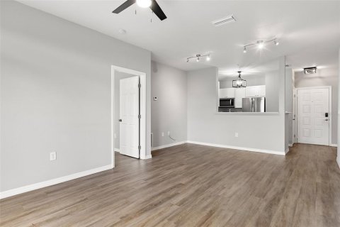 Condominio en alquiler en Tampa, Florida, 2 dormitorios, 100.33 m2 № 1873442 - foto 14