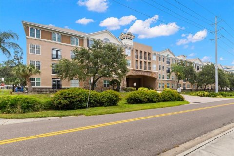 Condominio en alquiler en Tampa, Florida, 2 dormitorios, 100.33 m2 № 1873442 - foto 2