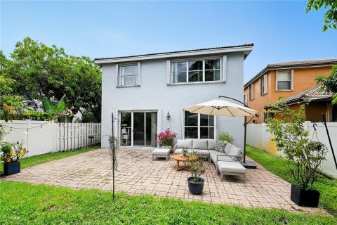 House in Miramar, Florida 5 bedrooms, 244.98 sq.m. № 2007776 - photo 22