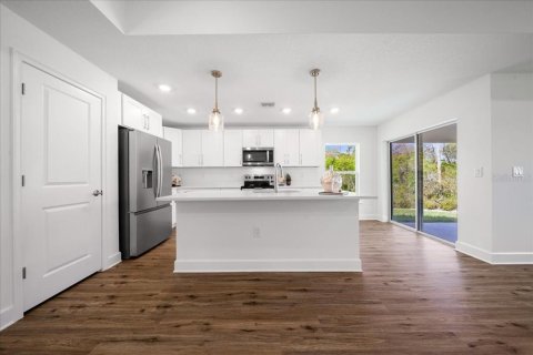 Casa en venta en Spring Hill, Florida, 3 dormitorios, 146.79 m2 № 2299798 - foto 7
