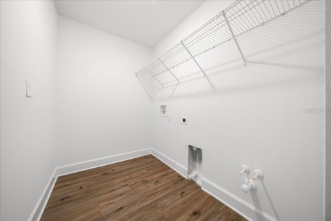 Casa en venta en Spring Hill, Florida, 3 dormitorios, 146.79 m2 № 2299798 - foto 25