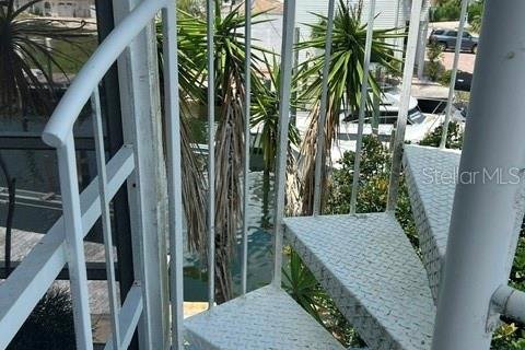 Villa ou maison à vendre à Hudson, Floride: 2 chambres, 141.21 m2 № 2321362 - photo 12