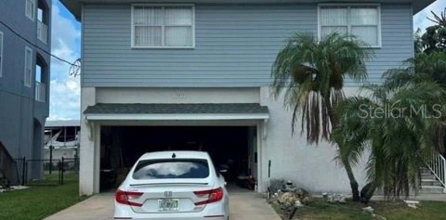 Villa ou maison à Hudson, Floride 2 chambres, 141.21 m2 № 2321362