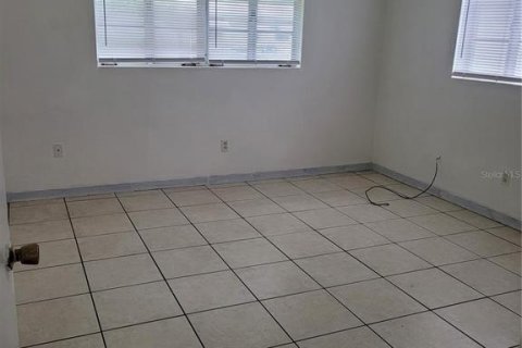House in Orlando, Florida 3 bedrooms, 157 sq.m. № 1673781 - photo 8