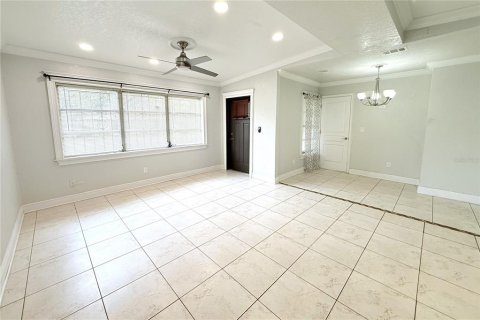 Villa ou maison à vendre à Tampa, Floride: 3 chambres, 117.52 m2 № 2321644 - photo 14