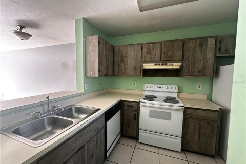 Touwnhouse à louer à Ocala, Floride: 2 chambres, 109.44 m2 № 2431229 - photo 2