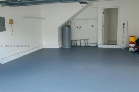 House in Plantation, Florida 4 bedrooms, 181.72 sq.m. № 2050713 - photo 9