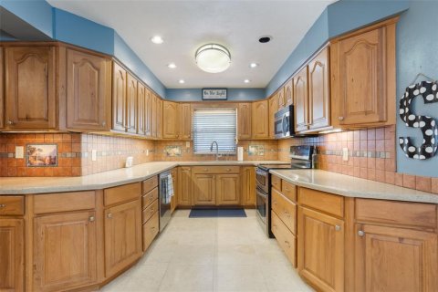 Casa en venta en Tavares, Florida, 4 dormitorios, 215.07 m2 № 1783425 - foto 15