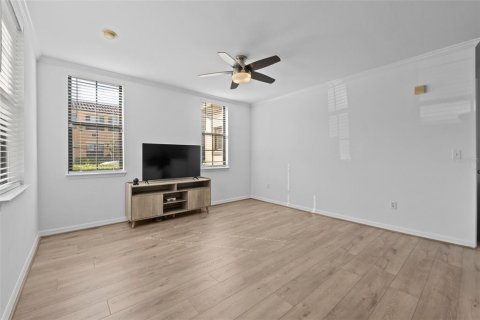 Condo in Celebration, Florida, 1 bedroom  № 1894055 - photo 12
