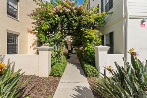 Condo in Celebration, Florida, 1 bedroom  № 1894055 - photo 5