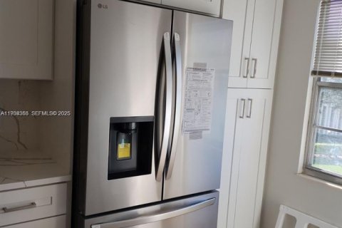 Condo in Boca Raton, Florida, 2 bedrooms № 1994110 - photo 3