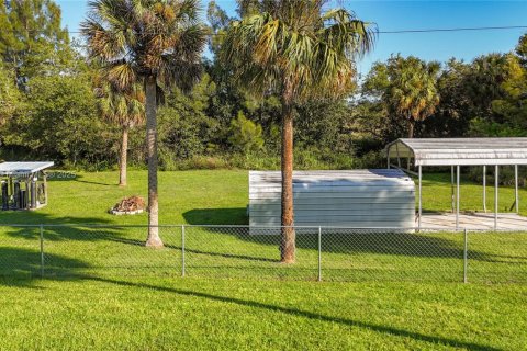 Купить виллу или дом в Мур-Хейвен, Флорида 3 спальни, 149.29м2, № 2006739 - фото 25