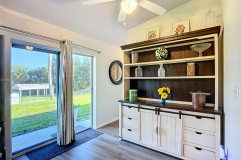 Купить виллу или дом в Мур-Хейвен, Флорида 3 спальни, 149.29м2, № 2006739 - фото 13