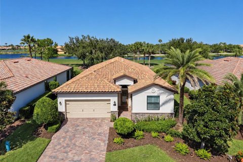 Villa ou maison à Bradenton, Floride 4 chambres, 186.36 m2 № 2418362
