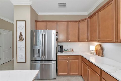 Villa ou maison à vendre à Bradenton, Floride: 4 chambres, 186.36 m2 № 2418362 - photo 18