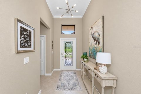 Villa ou maison à vendre à Bradenton, Floride: 4 chambres, 186.36 m2 № 2418362 - photo 4