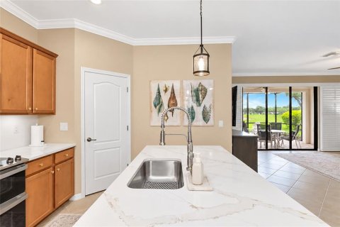 Villa ou maison à vendre à Bradenton, Floride: 4 chambres, 186.36 m2 № 2418362 - photo 14