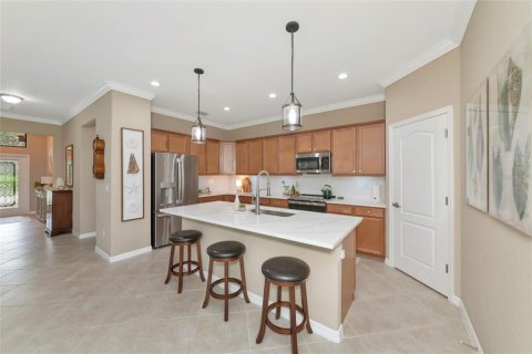 Villa ou maison à vendre à Bradenton, Floride: 4 chambres, 186.36 m2 № 2418362 - photo 16
