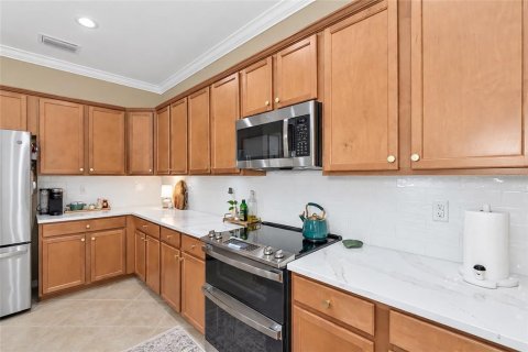Villa ou maison à vendre à Bradenton, Floride: 4 chambres, 186.36 m2 № 2418362 - photo 13