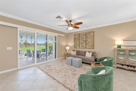 Villa ou maison à vendre à Bradenton, Floride: 4 chambres, 186.36 m2 № 2418362 - photo 5
