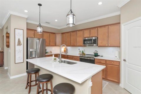 Villa ou maison à vendre à Bradenton, Floride: 4 chambres, 186.36 m2 № 2418362 - photo 17