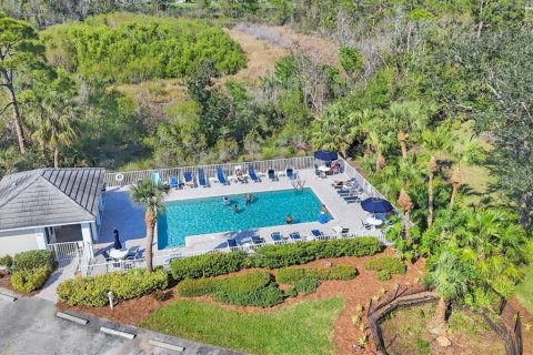 Condo in Venice, Florida, 2 bedrooms  № 1636583 - photo 25