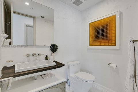 Condo in Aventura, Florida, 3 bedrooms  № 1327895 - photo 14