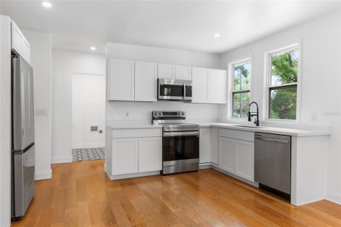 Casa en venta en Alachua, Florida, 3 dormitorios, 105.91 m2 № 1625652 - foto 7