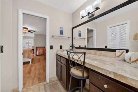 House in Ormond Beach, Florida 2 bedrooms, 149.11 sq.m. № 2209271 - photo 13