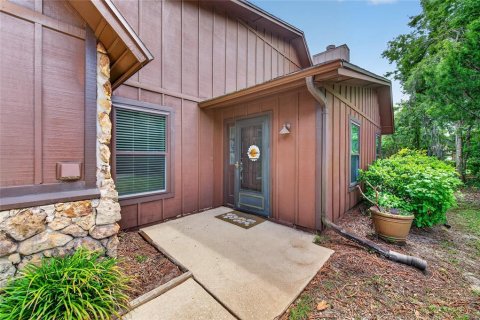 House in Ormond Beach, Florida 2 bedrooms, 149.11 sq.m. № 2209271 - photo 2