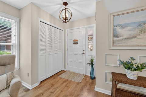 House in Ormond Beach, Florida 2 bedrooms, 149.11 sq.m. № 2209271 - photo 3