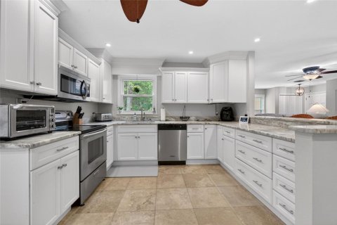 House in Ormond Beach, Florida 2 bedrooms, 149.11 sq.m. № 2209271 - photo 9