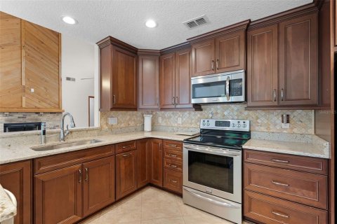 Casa en venta en Orlando, Florida, 4 dormitorios, 196.12 m2 № 1902270 - foto 11