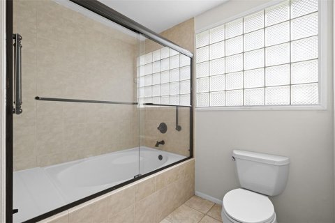Casa en venta en Orlando, Florida, 4 dormitorios, 196.12 m2 № 1902270 - foto 21