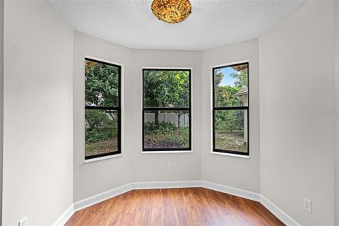 Casa en venta en Orlando, Florida, 4 dormitorios, 196.12 m2 № 1902270 - foto 15