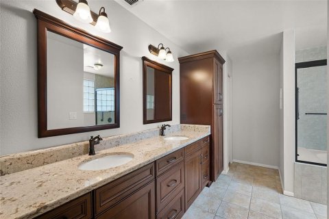 Casa en venta en Orlando, Florida, 4 dormitorios, 196.12 m2 № 1902270 - foto 20