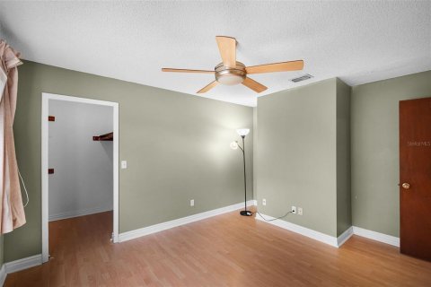 Casa en venta en Orlando, Florida, 4 dormitorios, 196.12 m2 № 1902270 - foto 24
