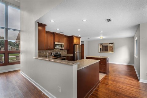 Casa en venta en Orlando, Florida, 4 dormitorios, 196.12 m2 № 1902270 - foto 9