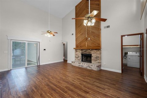 Casa en venta en Orlando, Florida, 4 dormitorios, 196.12 m2 № 1902270 - foto 6
