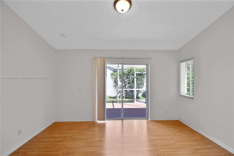 Villa ou maison à vendre à Weston, Floride: 3 chambres, 129.13 m2 № 1741304 - photo 20