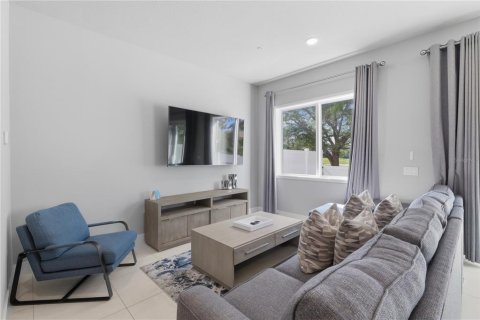 Condo in Four Corners, Florida, 3 bedrooms  № 2223795 - photo 6